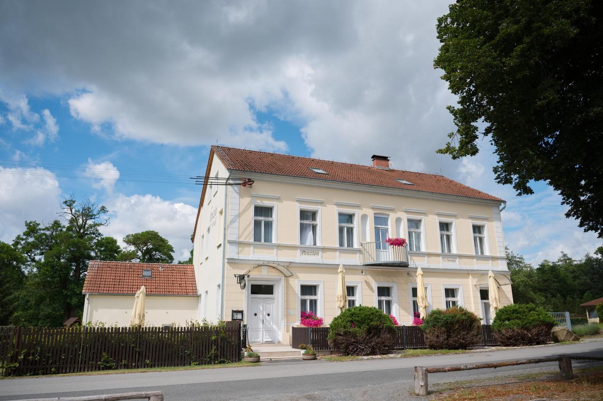 Penzion U Novaku Kožlí u Orlíka Екстериор снимка