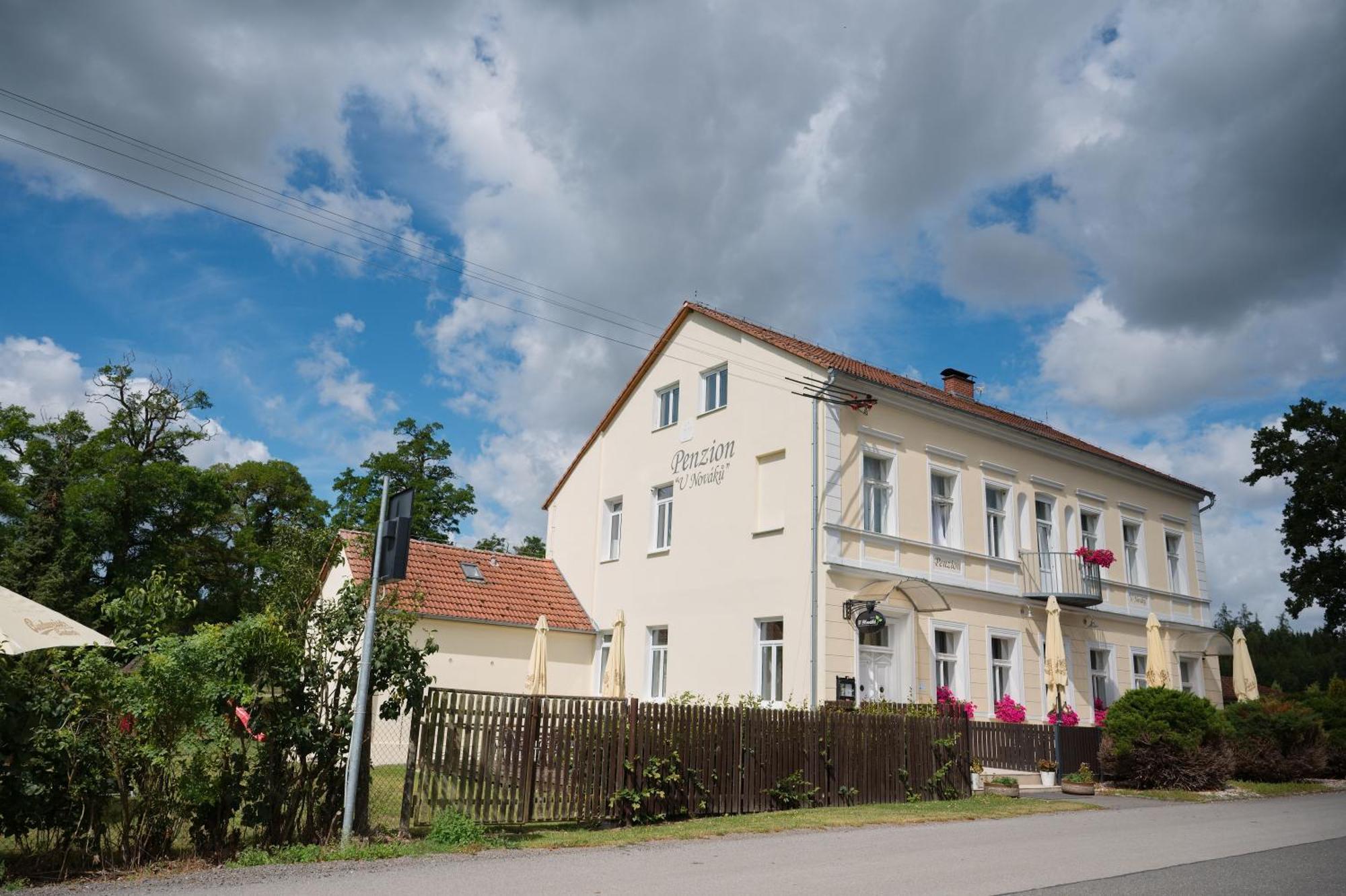 Penzion U Novaku Kožlí u Orlíka Екстериор снимка